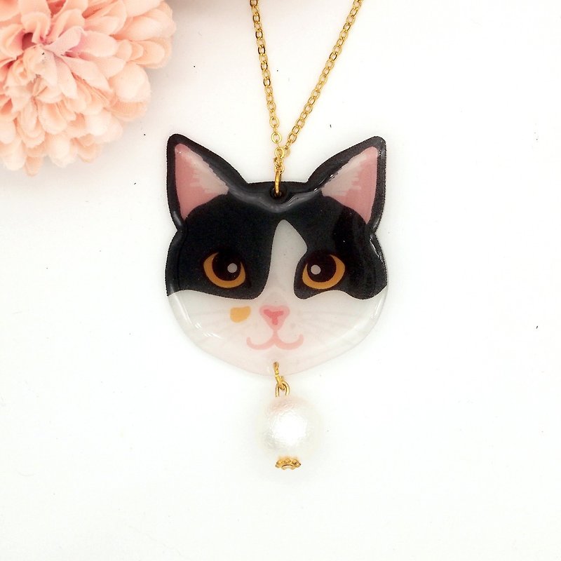 Meow handmade cat and cotton pearl necklace - black and white cat