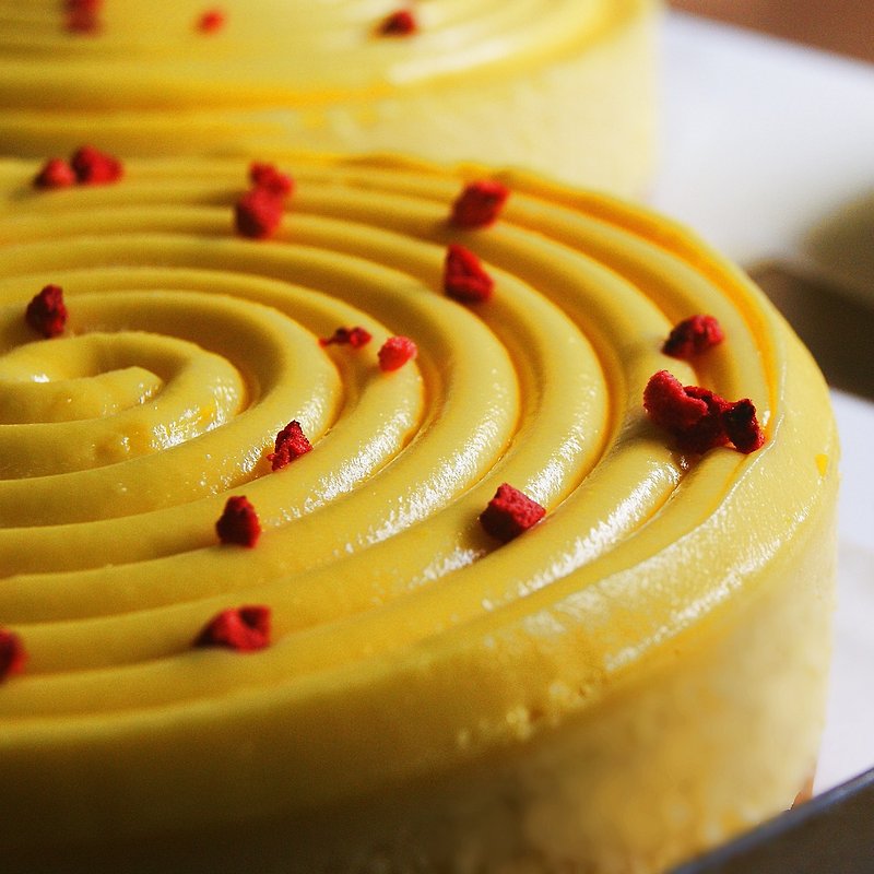 6-inch Passion Cheesecake / 100% Passion Fruit Juice / Multiple Taste - Cake & Desserts - Fresh Ingredients Yellow