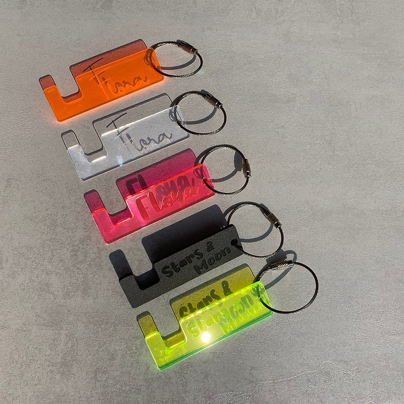 Customized gift Christmas gift box-mobile phone holder key ring Valentine's day name in English 1 group of 2 - Keychains - Acrylic Multicolor