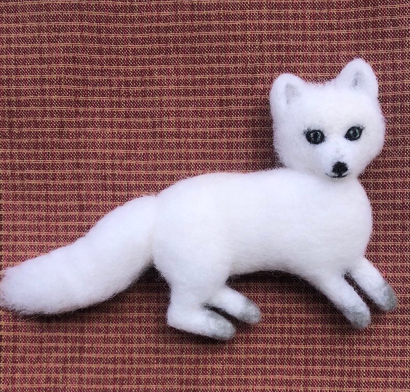 Arctic fox-hand-made wool felt buckle