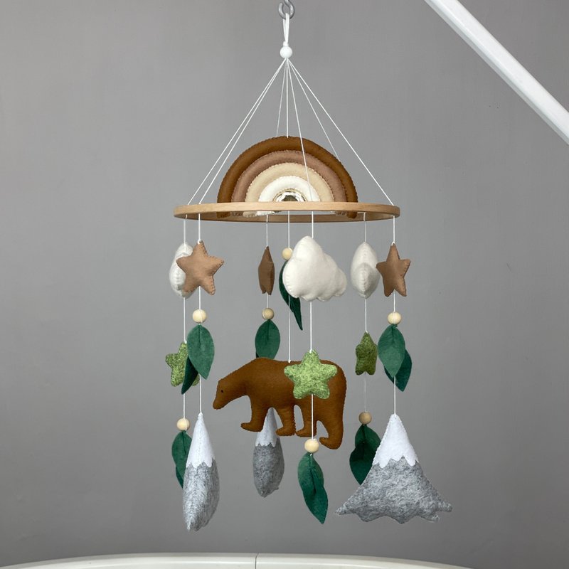 Woodland baby mobile bear Mountain mobile Woodland nursery mobile crib Gift baby - 寶寶/兒童玩具/玩偶 - 其他材質 綠色