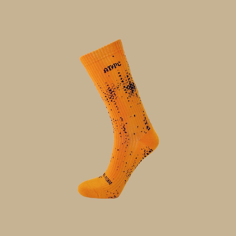 [Single piece is discounted] new sport x ATPC designer joint name [Orange] Sports stockings (L)