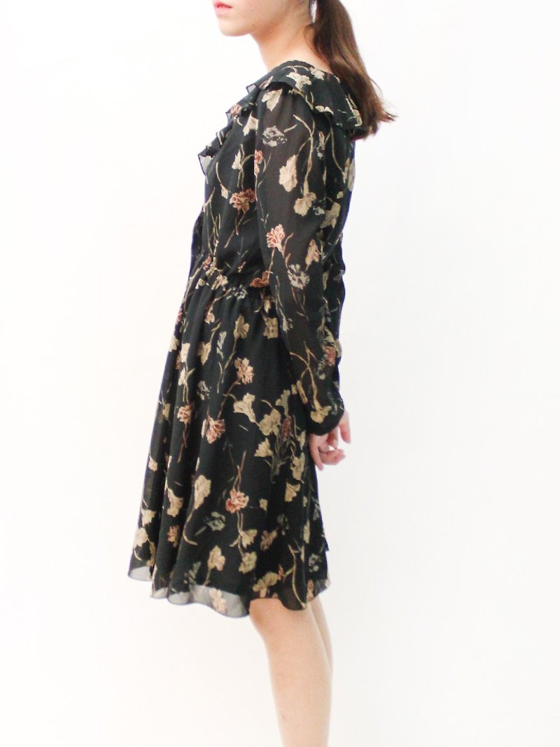 日本製復古浪漫花朵黑色長袖古著洋裝 Japanese Vintage Dress - 洋裝/連身裙 - 聚酯纖維 黑色