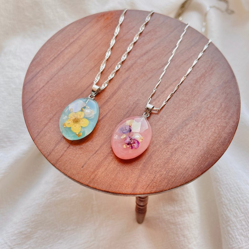 Alice Garden Necklace UV Jewelry - Necklaces - Resin Multicolor