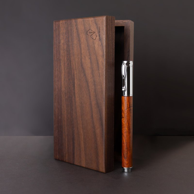 Solid wood ball pen | Knight・Laser-engravable - Rollerball Pens - Wood Brown