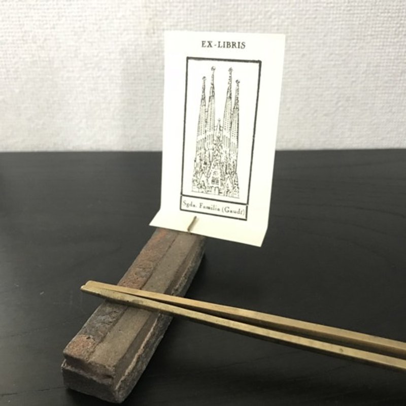 Pinkoi 代購 -  (特價) 燒石 & Doorai 筷架 & 菜單架 - 筷子/筷架 - 陶 