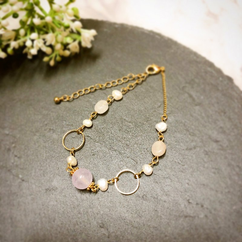 Free Shipping Spring color morganite and freshwater pearl bracelet pink - Bracelets - Other Metals Pink