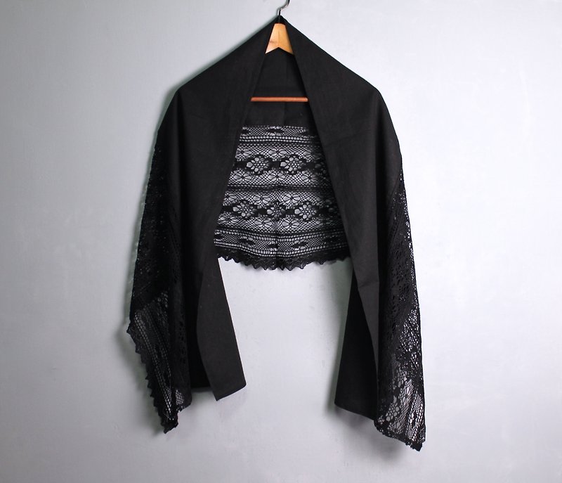 FOAK vintage Goethe black linen lace shawl scarf - ผ้าพันคอถัก - วัสดุอื่นๆ 
