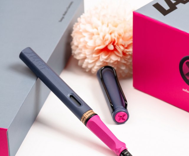ラミ−万年筆 雷刻文字】LAMY 万年筆 限定インク ギフトボックス/SAFARI 2024