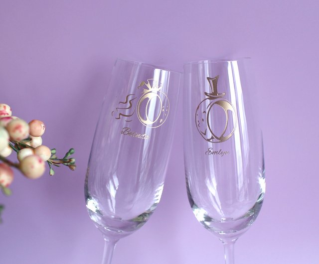 Engraved Pair of Champagne Flutes for Wedding & Anniversary | Custom Image | Gift