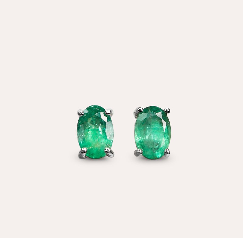 AND Emerald green oval 4*6mm earrings classic series Oval E natural Gemstone beads - Earrings & Clip-ons - Silver Green