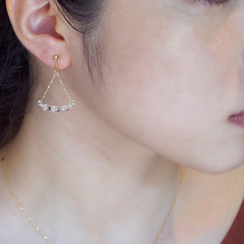 Water drop waltz handmade glass clip earrings