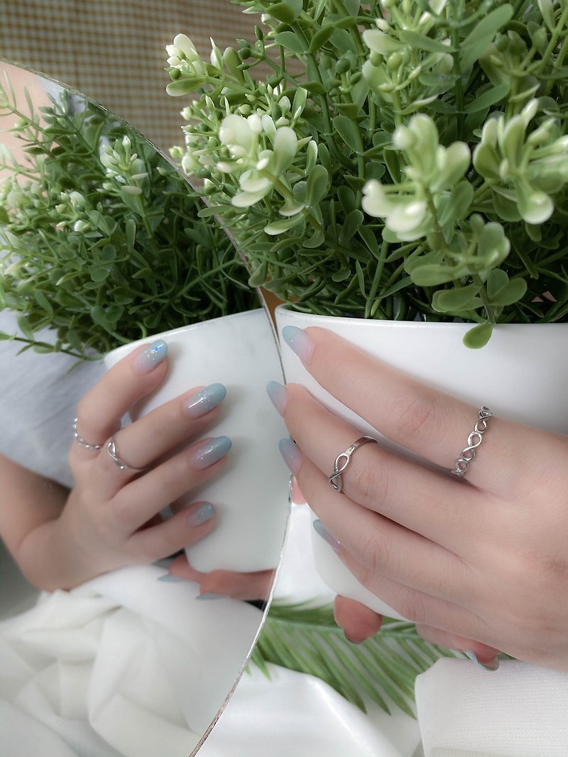 Sterling Silver General Rings Silver - Sterling Silver Infinity Ring (แหวนอินฟินิตี้)