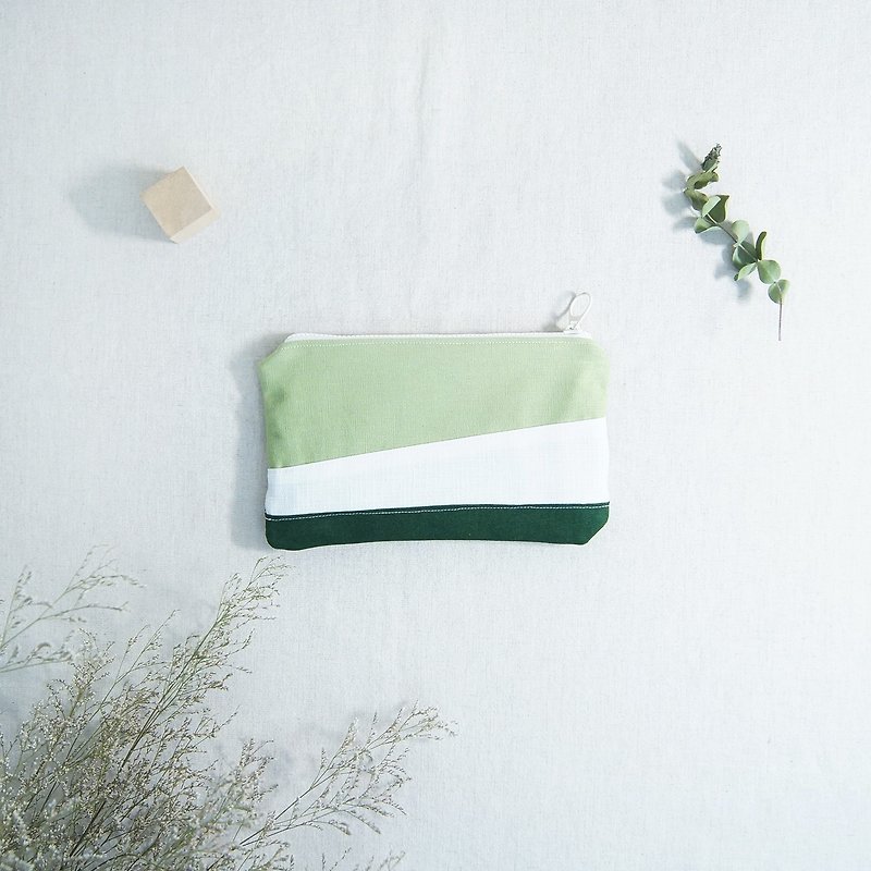 【綠色家族系列】青青平原的筆袋收納袋 - 鉛筆盒/筆袋 - 棉．麻 綠色