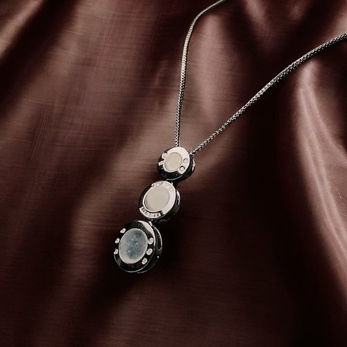 瓔珞珠寶盒 E.L.Jewelry Box 冰種翡翠圓牌設計款項鍊 18K金鑽石鑲嵌 | 天然緬甸玉翡翠A貨