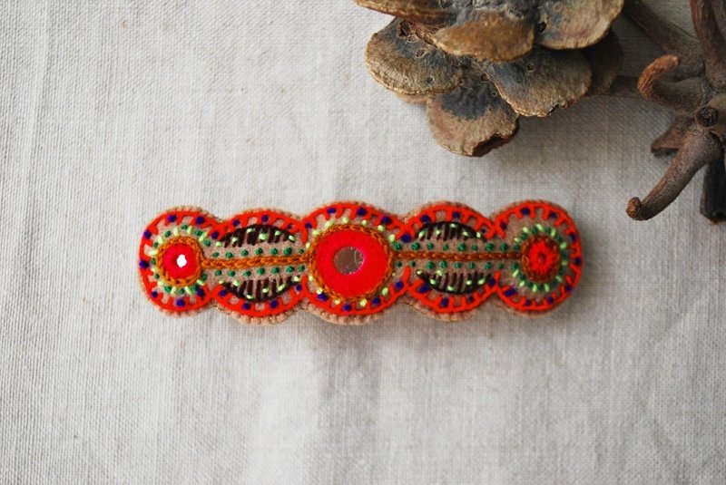ミラー刺繍のまるまるカラフルバレッタ オレンジ - 髮圈/髮夾 - 繡線 多色