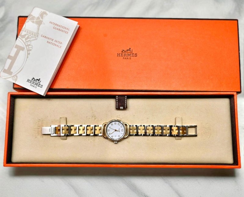 【LA LUNE】Vintage Hermes Arceau H Strap Vintage Lady Quartz Wristwatch - Women's Watches - Other Metals Gold