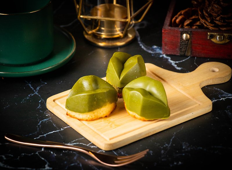 Japanese Koyama Garden Matcha Honey Lip Madeleine Handbag - เค้กและของหวาน - วัสดุอื่นๆ 