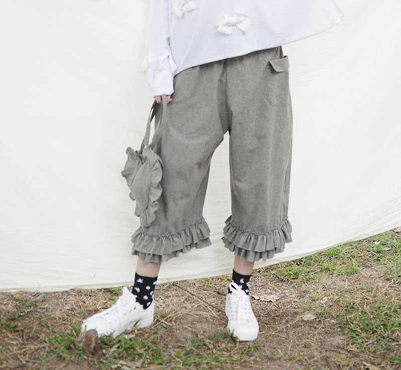 Grey lace slacks - imakokoni - กางเกงขายาว - ผ้าฝ้าย/ผ้าลินิน สีเทา