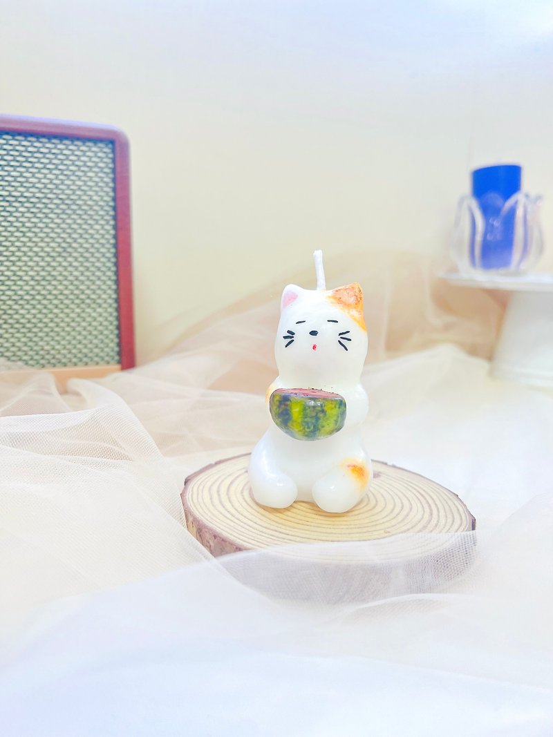 Summer kitten scented candle - เทียน/เชิงเทียน - ขี้ผึ้ง สีส้ม