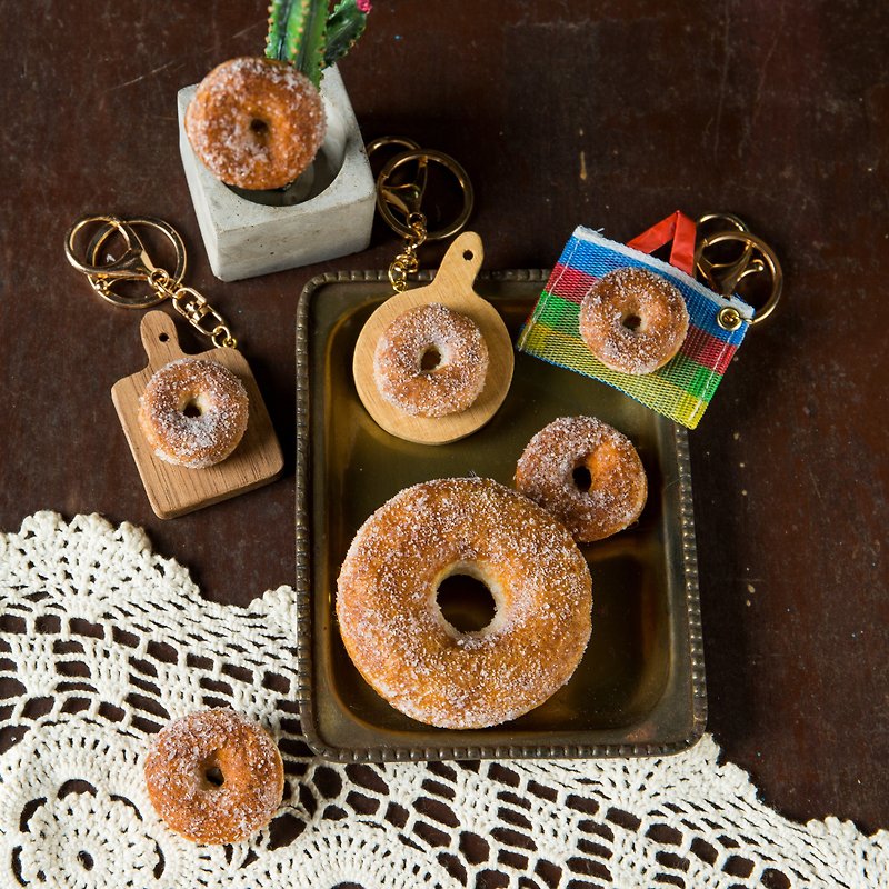 Realistic wool felt doughnut bread (magnet/pin/key ring/qizhi bag)