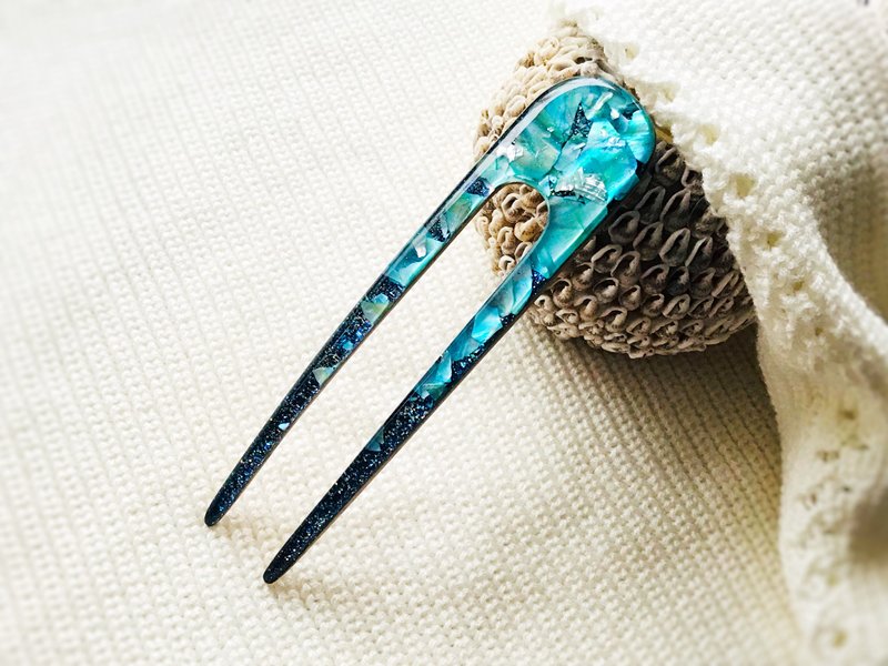 Blue hair clip with mother of pearls, hair fork, hair chopsticks - 髮夾/髮圈 - 其他材質 藍色
