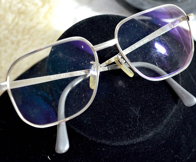 90年代の古いバレンシアガの金属フレームメガネは、独自のレンズを装備 ...