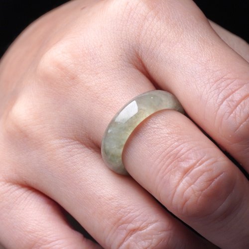 瓔珞珠寶盒 E.L.Jewelry Box 冰種飄花翡翠戒指戒圈 | 國際14圍 | 天然緬甸玉翡翠A貨 | 送禮