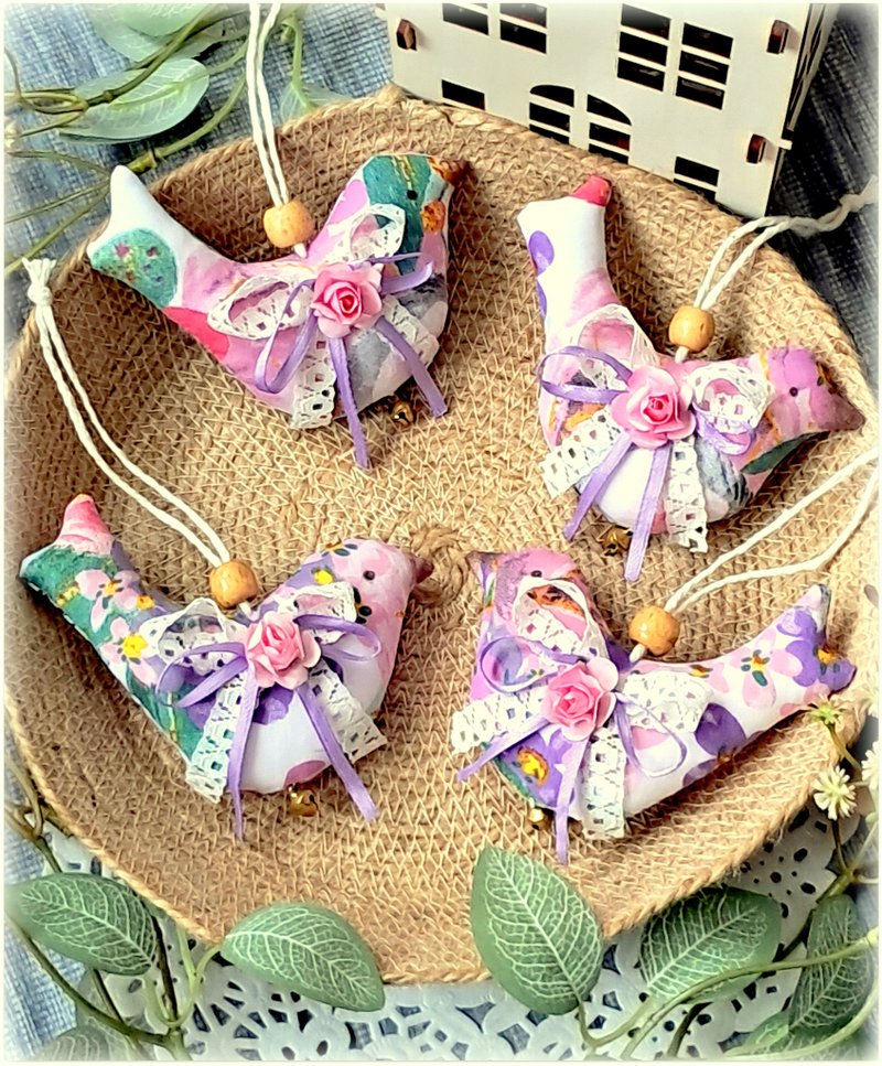 Fabric Easter birds ,Set of 4,Handmade Easter decoration ,ornaments Easter tree - 擺飾/家飾品 - 棉．麻 粉紅色