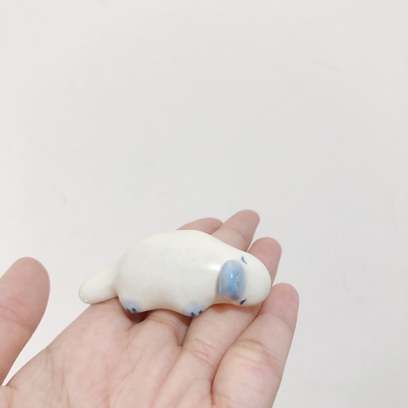 Tiny creatures - Platypus porcelain - Items for Display - Porcelain White