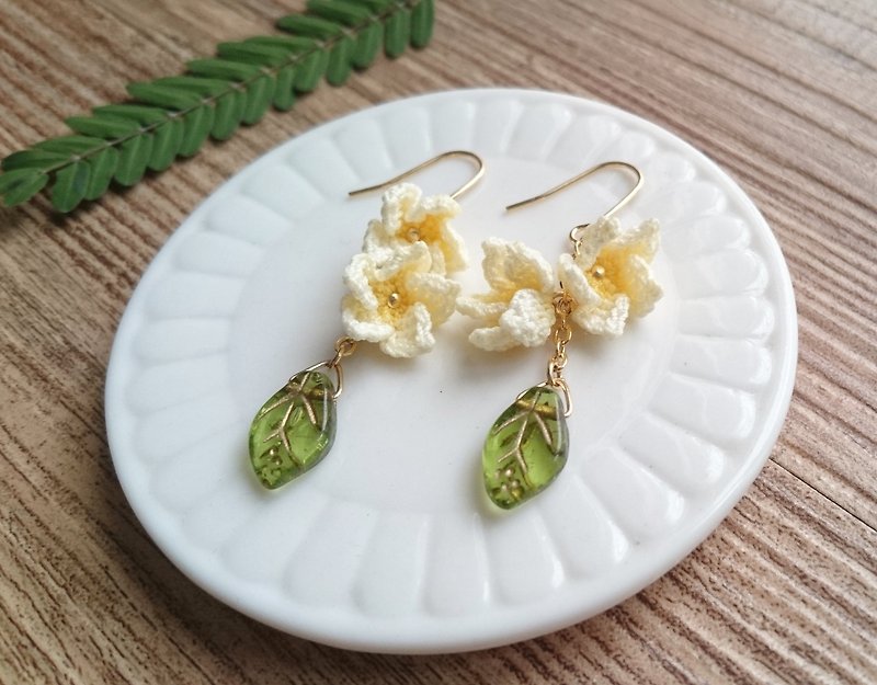 Frangipani earrings crochet plant series - Earrings & Clip-ons - Cotton & Hemp Yellow