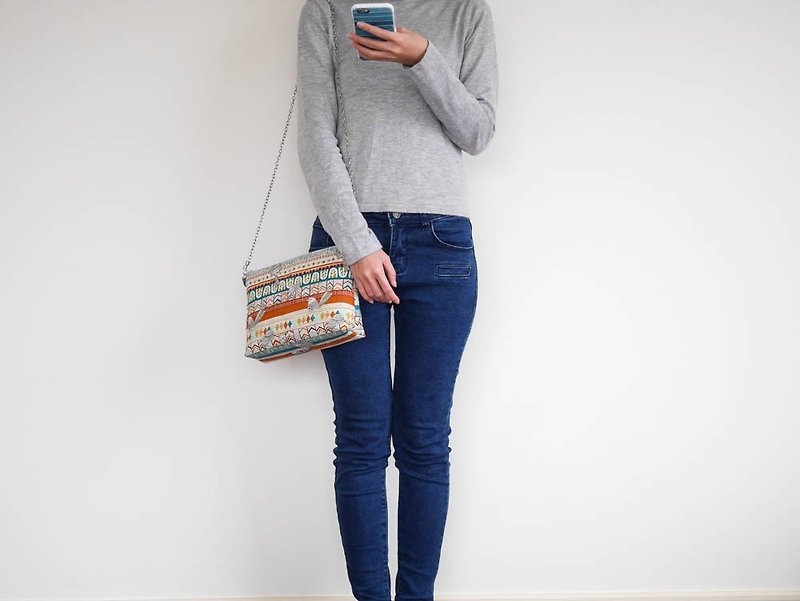 [Bird totem zipper chain bag] - กระเป๋าแมสเซนเจอร์ - ผ้าฝ้าย/ผ้าลินิน สีส้ม
