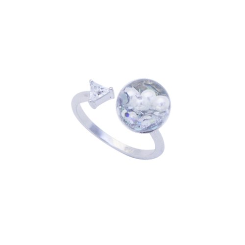 luvinball Triangle Cubic Snowball Ring