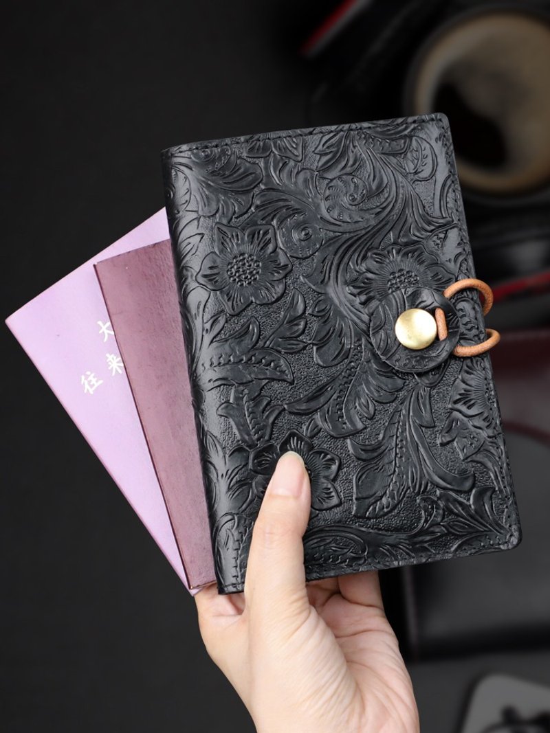 Genuine Leather Passport Bag Cow Leather Passport Card Slot Case For Travel - ที่เก็บพาสปอร์ต - หนังแท้ สีดำ