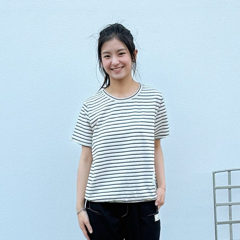 Hana Mokuba 圓領線條收口上衣 - 女上衣/長袖上衣 - 其他材質 