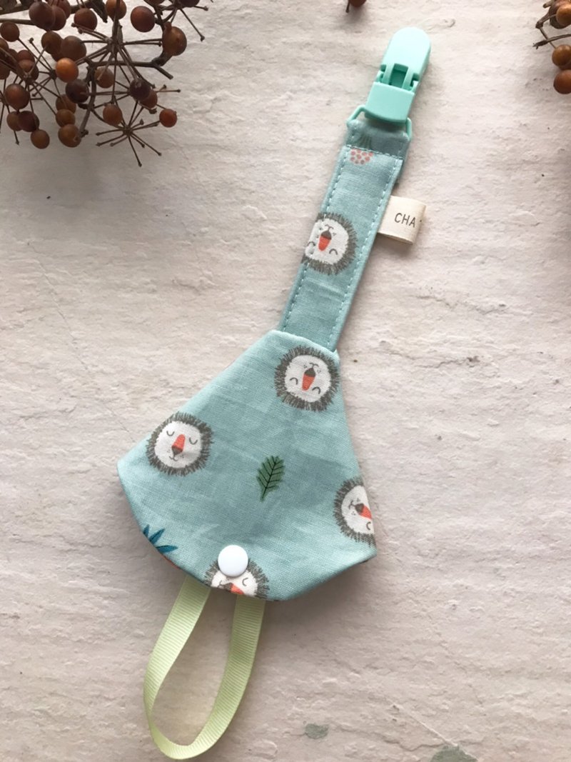 沈睡的小獅     手工純棉奶嘴鏈+保護套組 - 圍兜/口水巾 - 棉．麻 綠色