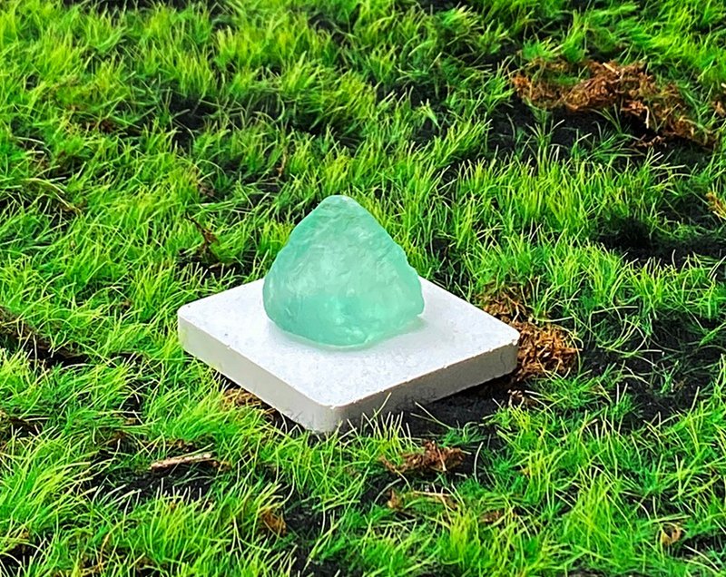 天然冰透清新綠螢石原石 穩定情緒 清除負面思緒 快速出貨 - 擺飾/家飾品 - 水晶 綠色