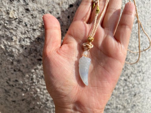 Angel's tears翠色-ミャンマー翡翠 氷種ラベンダー翡翠 龍牙 編み込み