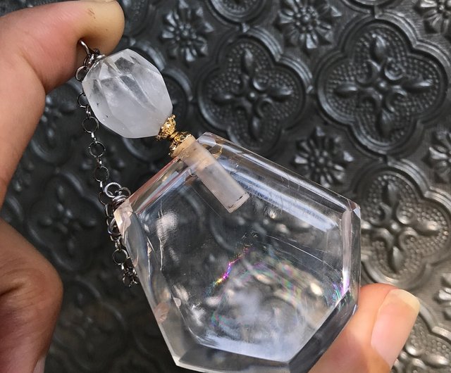 Lost And Find 天然石彩虹白水晶擺件香水瓶頸項 設計館lost And Find 擺飾 家飾品 Pinkoi