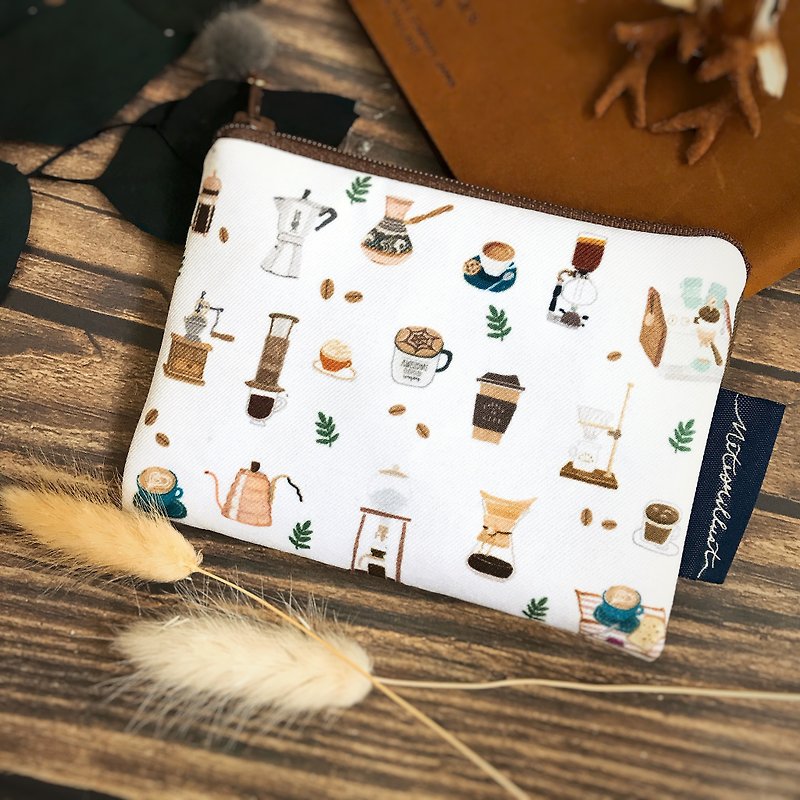 Coffee-controlled illustration coin purse | Design fabrics - กระเป๋าใส่เหรียญ - ผ้าฝ้าย/ผ้าลินิน สีนำ้ตาล