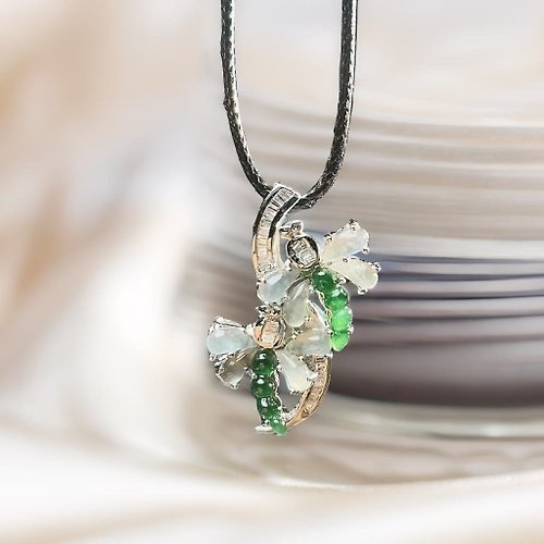 瓔珞珠寶盒 E.L.Jewelry Box 冰種翡翠蜻蜓設計款項鍊 18K金鑽石鑲嵌 | 天然緬甸玉翡翠A貨