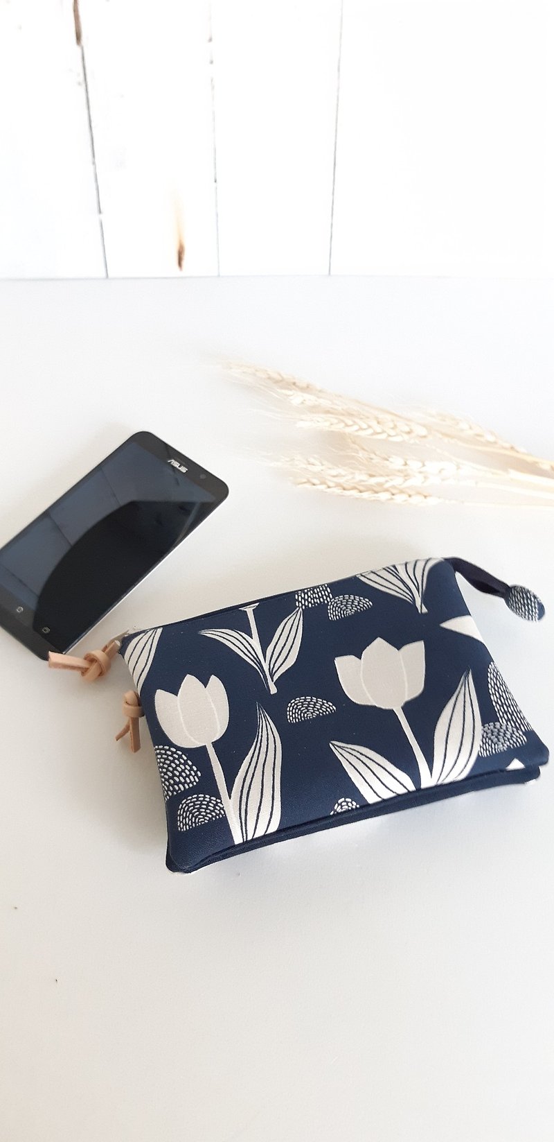 Tulip five-layer clutch (can put mobile phone) birthday graduation exchange gift - Wallets - Cotton & Hemp Blue
