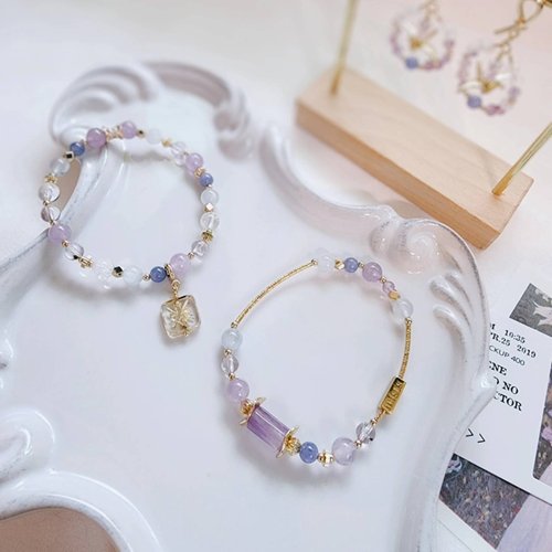 ブルーに酔う | タンザナイトパープル天然水晶ブレスレット 伸縮性の