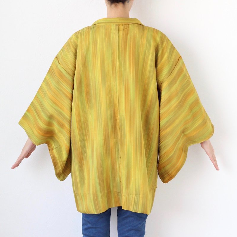 stripe kimono, Japanese silk kimono, haori jacket, traditional kimono /3842 - เสื้อแจ็คเก็ต - ผ้าไหม สีเหลือง