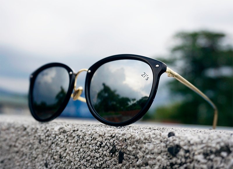 Sunglasses Polarized│Black Color│Silver Lens│UV400 Protection│2i's York Y1 - กรอบแว่นตา - โลหะ สีเงิน