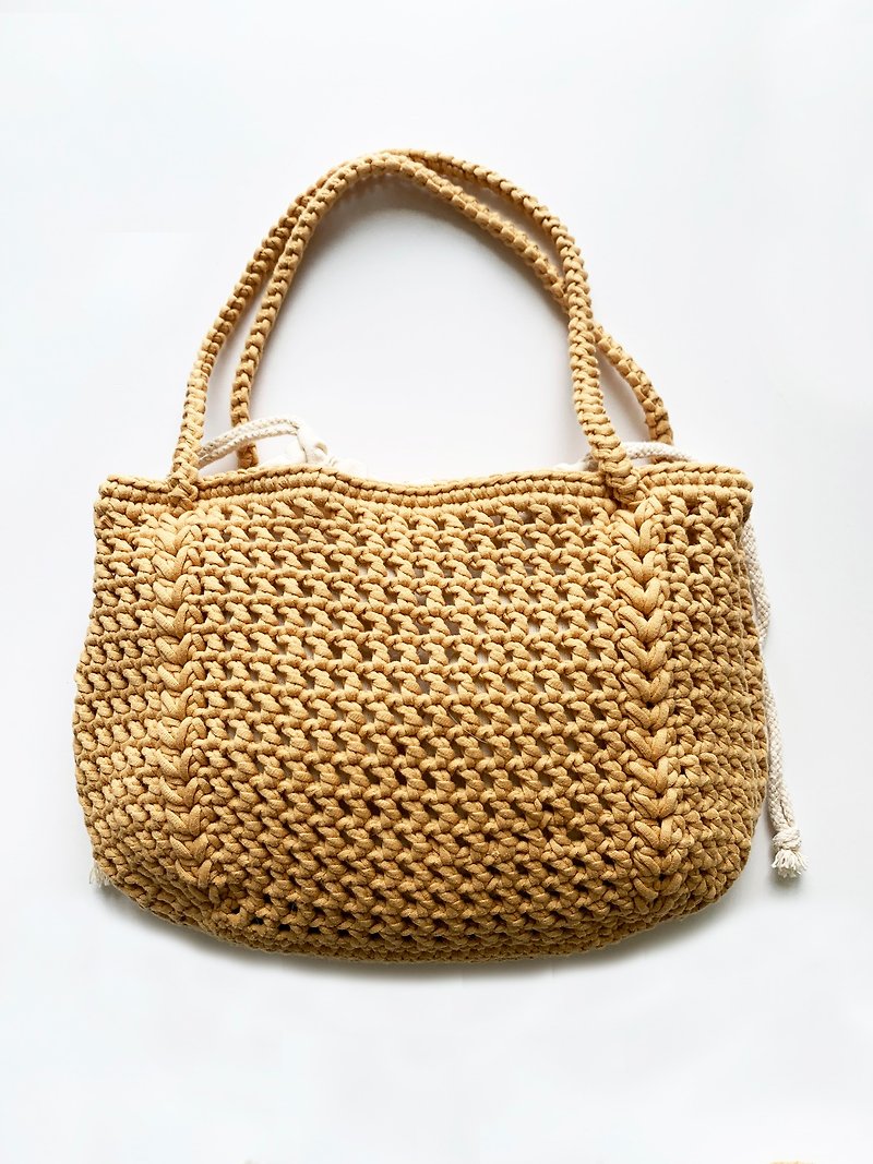 Crochet waffle mesh shoulder bag - กระเป๋าถือ - วัสดุอื่นๆ สีส้ม