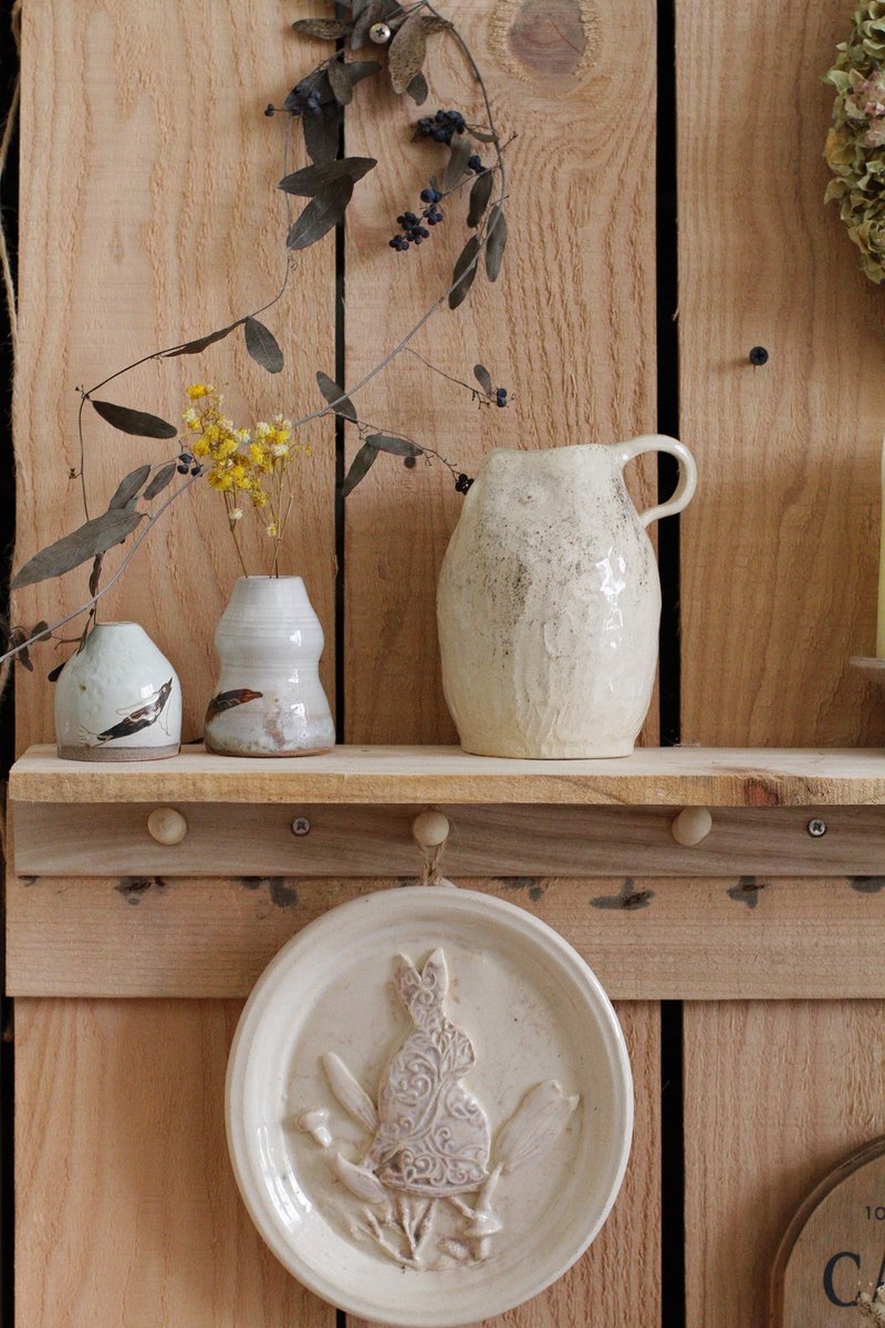 花叢中的兔子 陶瓷壁飾 - 擺飾/家飾品 - 陶 白色