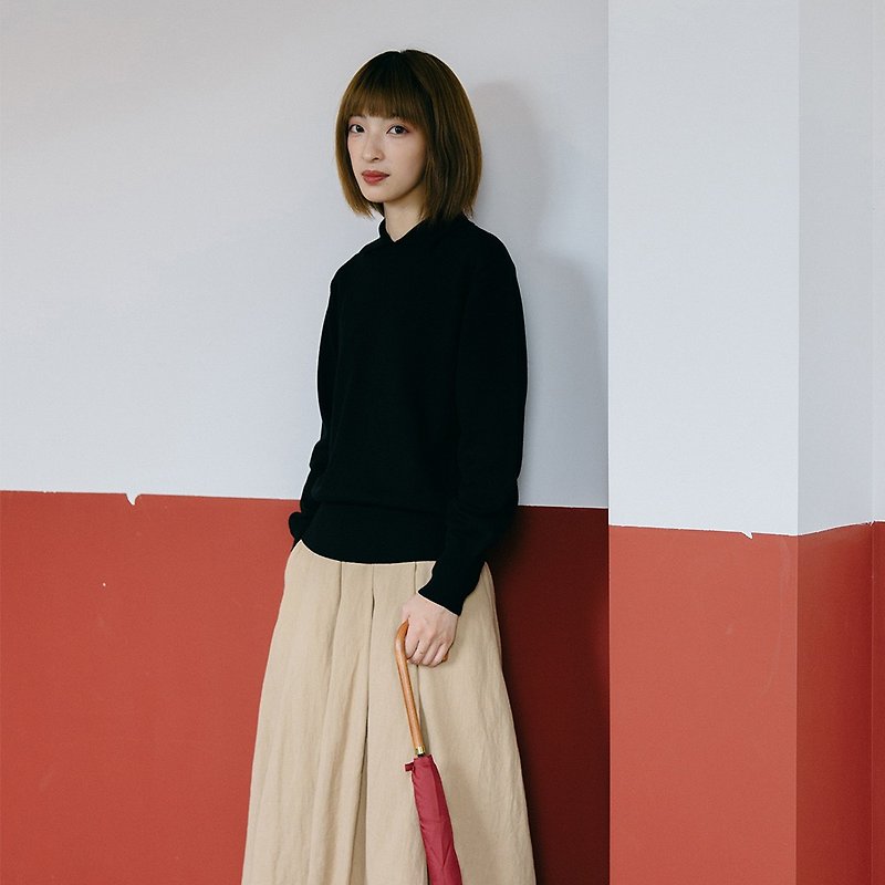 Retro lapel black knit sweater | knitwear | autumn | cotton and polyester blend | independent brand | Sora-184 - สเวตเตอร์ผู้หญิง - ผ้าฝ้าย/ผ้าลินิน สีดำ