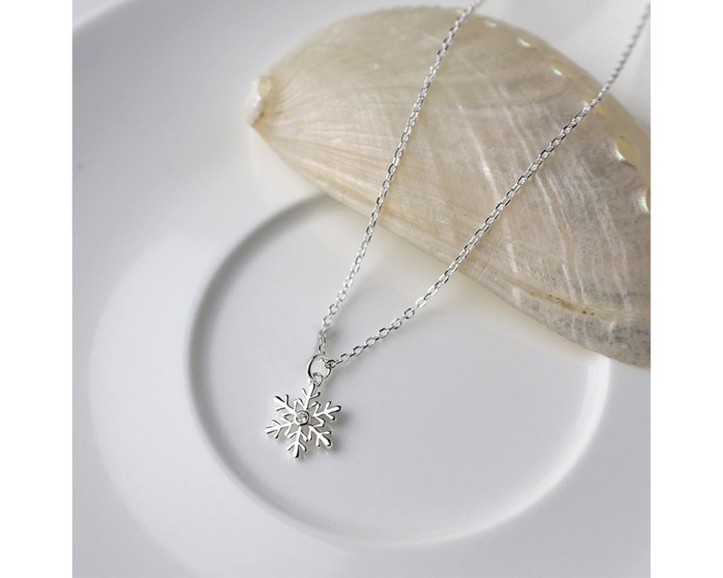 I 雪花 I 925純銀墜子 可加裝在手鍊 - 項鍊 - 純銀 銀色