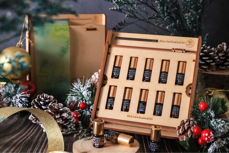 Handmade customized wooden box [Blueseeds] Daily therapy 10 essential oils set, the best portable aromatherapist - น้ำหอม - น้ำมันหอม สีนำ้ตาล